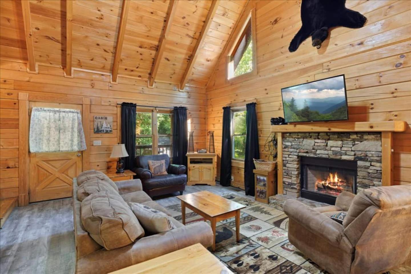 5Br Smoky Cabin Hot Tub, Games, 1 Mi To Parkway بيدجن فورج المظهر الخارجي الصورة