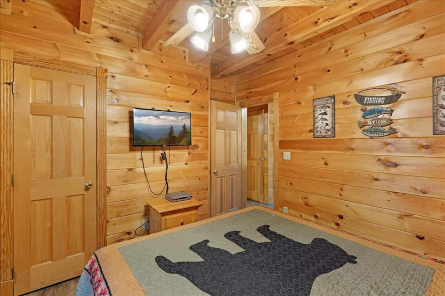 5Br Smoky Cabin Hot Tub, Games, 1 Mi To Parkway بيدجن فورج المظهر الخارجي الصورة